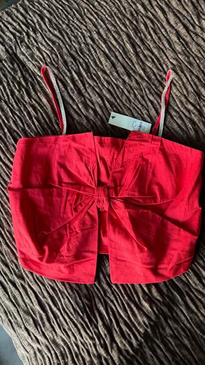 Francesca's Tops - Tina Oversized Bow Crop Top